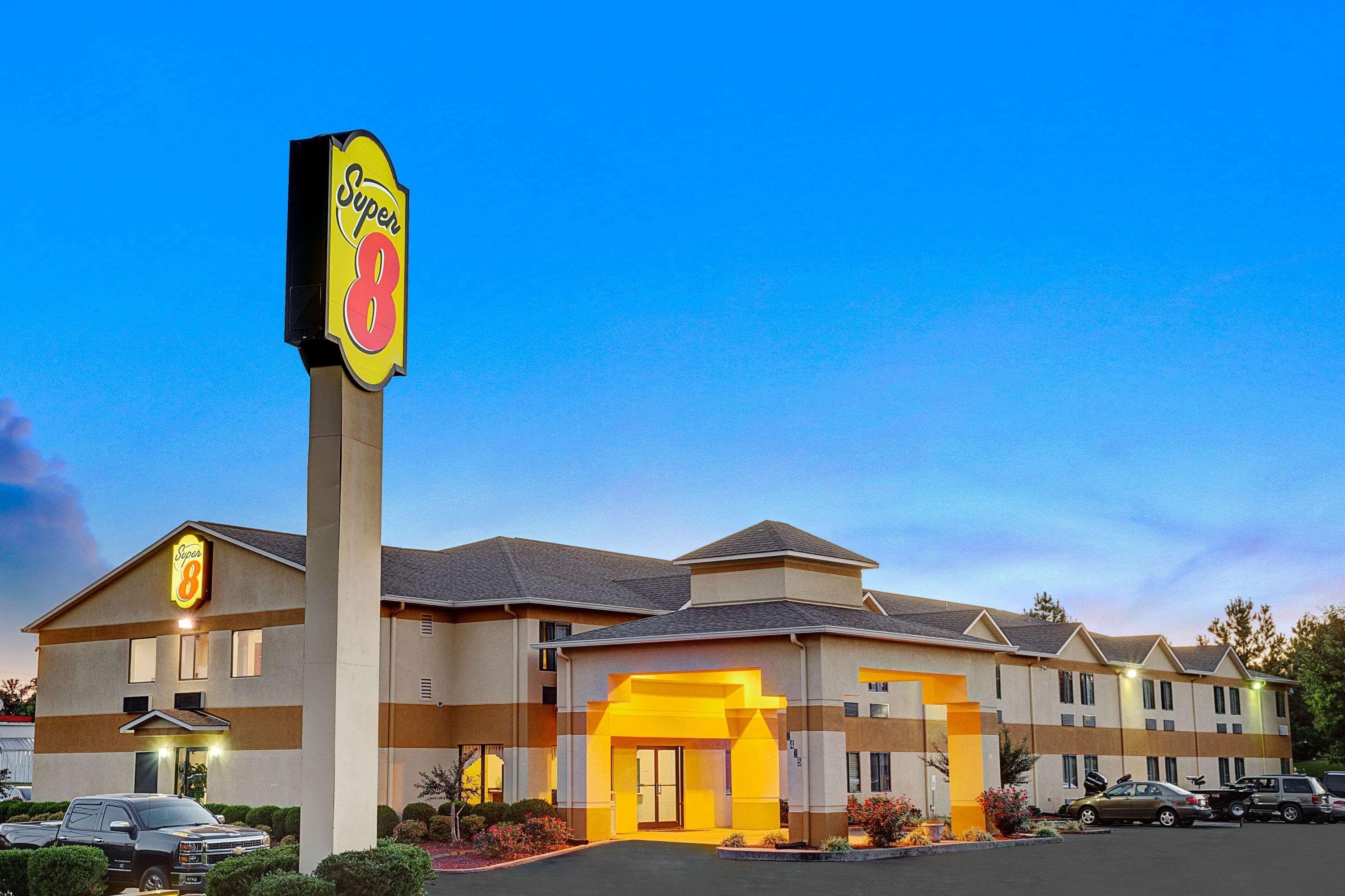 Super 8 by Wyndham Hernando Eksteriør billede